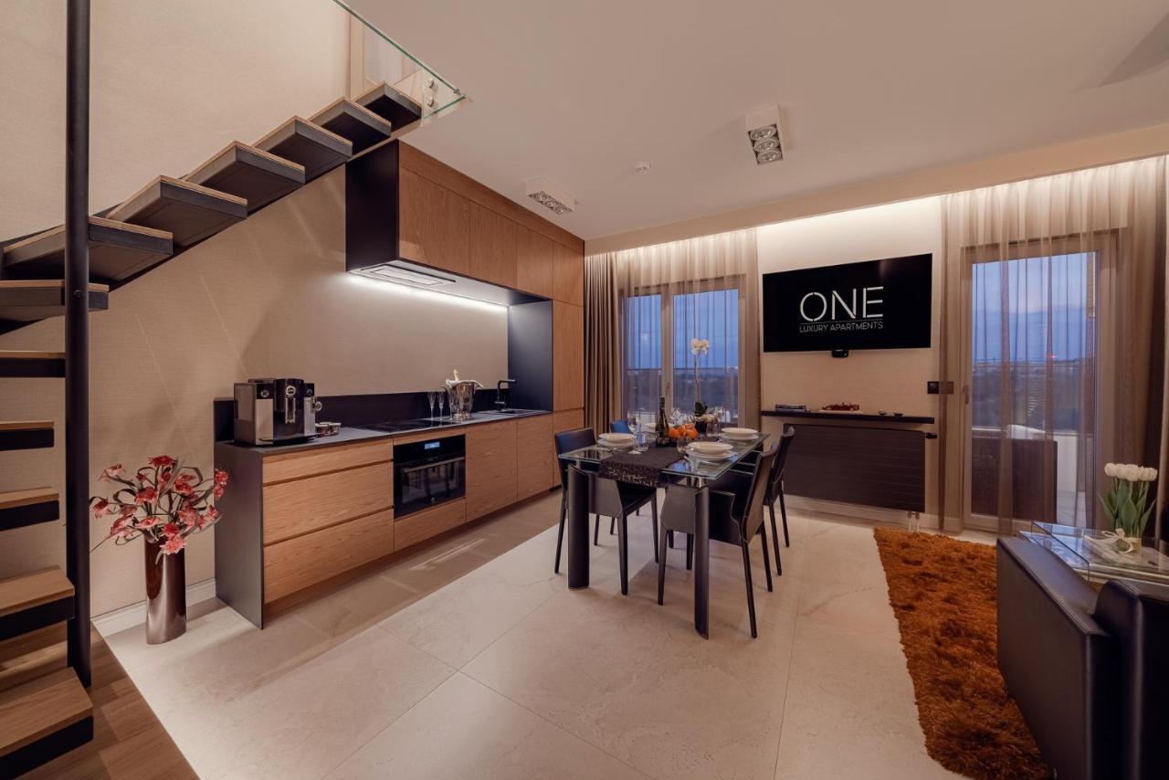 One Luxury Apartments Rzeszów Kültér fotó
